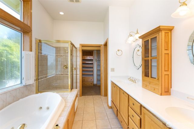 400 Reservoir Road, Sequim, WA 98382
