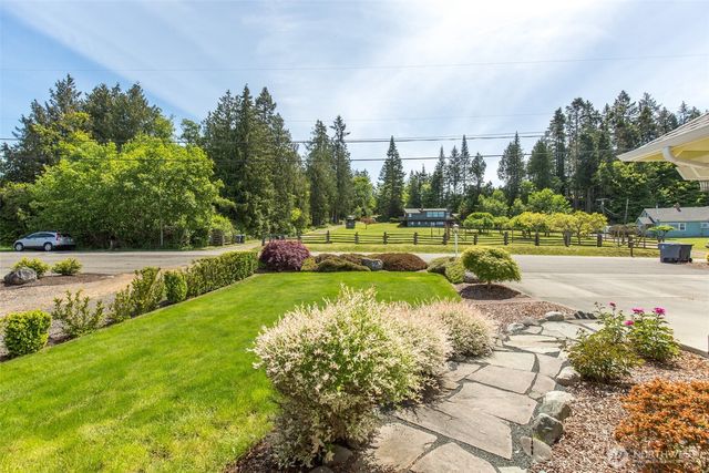 400 Reservoir Road, Sequim, WA 98382