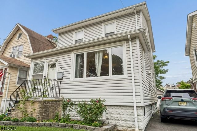 23 Princeton St, Nutley Twp., NJ 07110