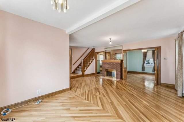 23 Princeton St, Nutley Twp., NJ 07110
