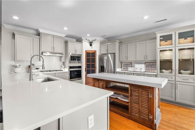 5710 Spring Landing Drive, Theodore, AL 36582