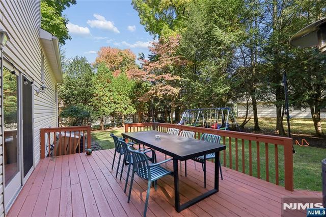 442 11th Street, Cresskill, NJ 07626