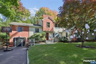 442 11th Street, Cresskill, NJ 07626