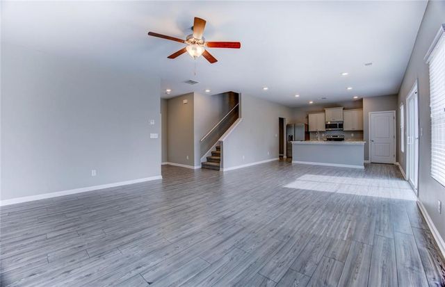 2502 Fraggle Roc, Conyers, GA 30012