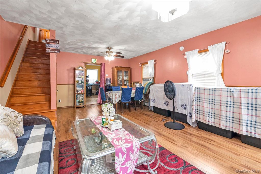 11043 159th Street, Jamaica, NY 11433 — photo 3