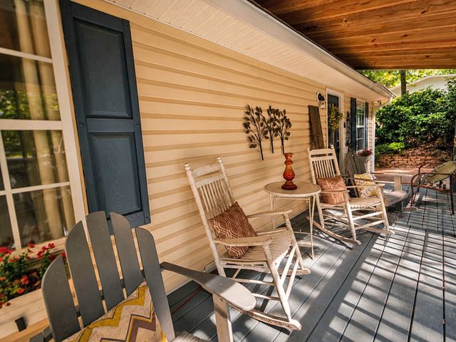 26 Chief Lane, Hartwell, GA 30643