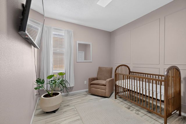 5223 Via del Cielo, Santa Fe, NM 87507