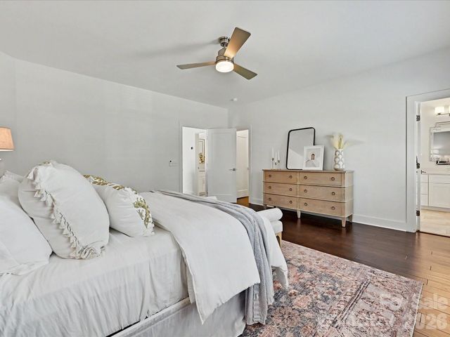 1216 Lomax Avenue, Charlotte, NC 28211