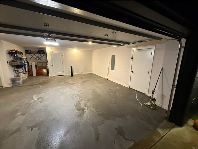 18864 Lake Sequoyah Road, Fayetteville, AR 72701