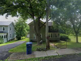 165 Geneva Street, Lyons, NY 14489