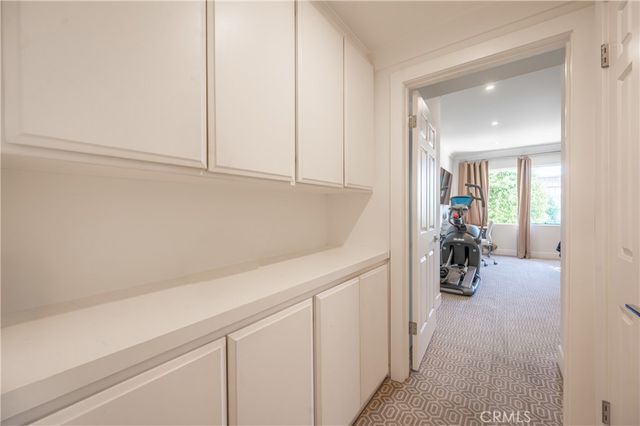 11560 Moorpark Street 204, North Hollywood, CA 91602