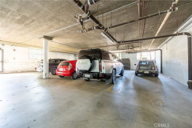 11560 Moorpark Street 204, North Hollywood, CA 91602