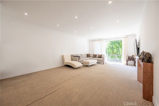 11560 Moorpark Street 204, North Hollywood, CA 91602