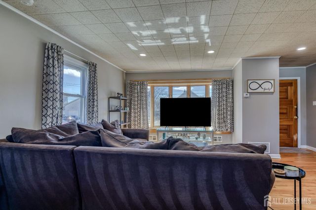 17 Union Avenue, South River, NJ 08882