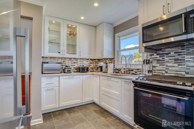 17 Union Avenue, South River, NJ 08882