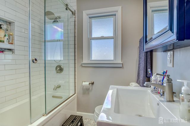 17 Union Avenue, South River, NJ 08882