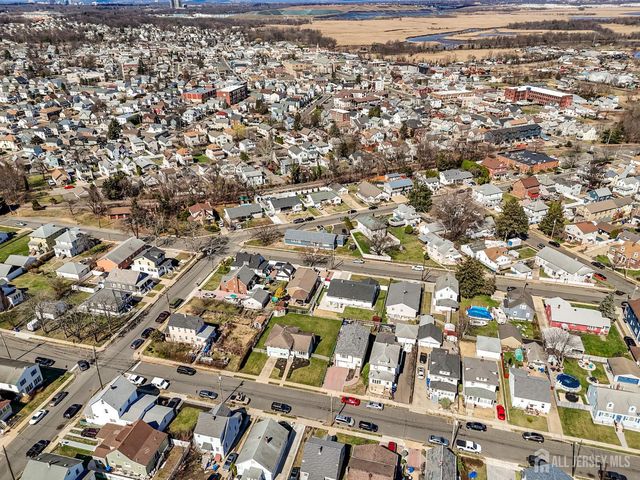 17 Union Avenue, South River, NJ 08882