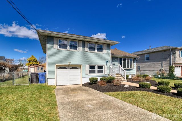 17 Union Avenue, South River, NJ 08882