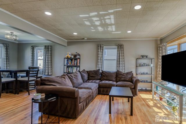 17 Union Avenue, South River, NJ 08882