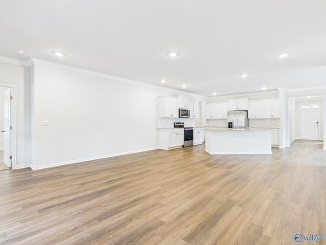 157 High Leaf Drive, Harvest, AL 35749