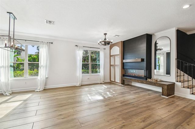 372 COCO PLUM COURT, Oldsmar, FL 34677