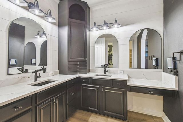 372 COCO PLUM COURT, Oldsmar, FL 34677