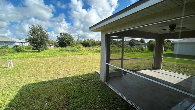2916 25th ST W, Lehigh Acres, FL 33971