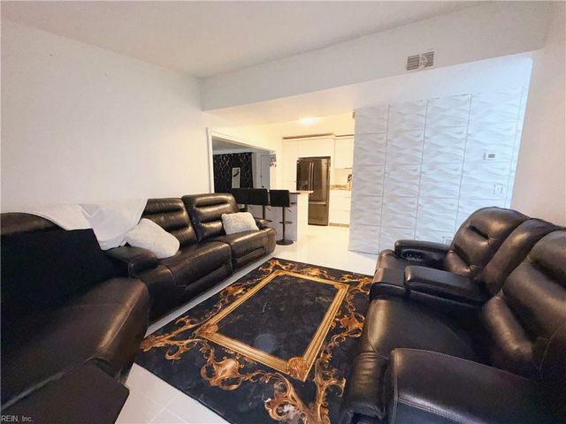 1009 Emporia AVE, Virginia Beach, VA 23464