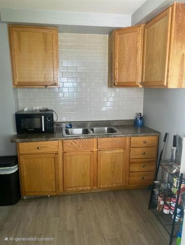 17227 Curtis Street, Detroit, MI 48235