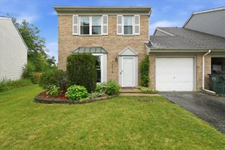 1274 Robin Drive, Carol Stream, IL 60188