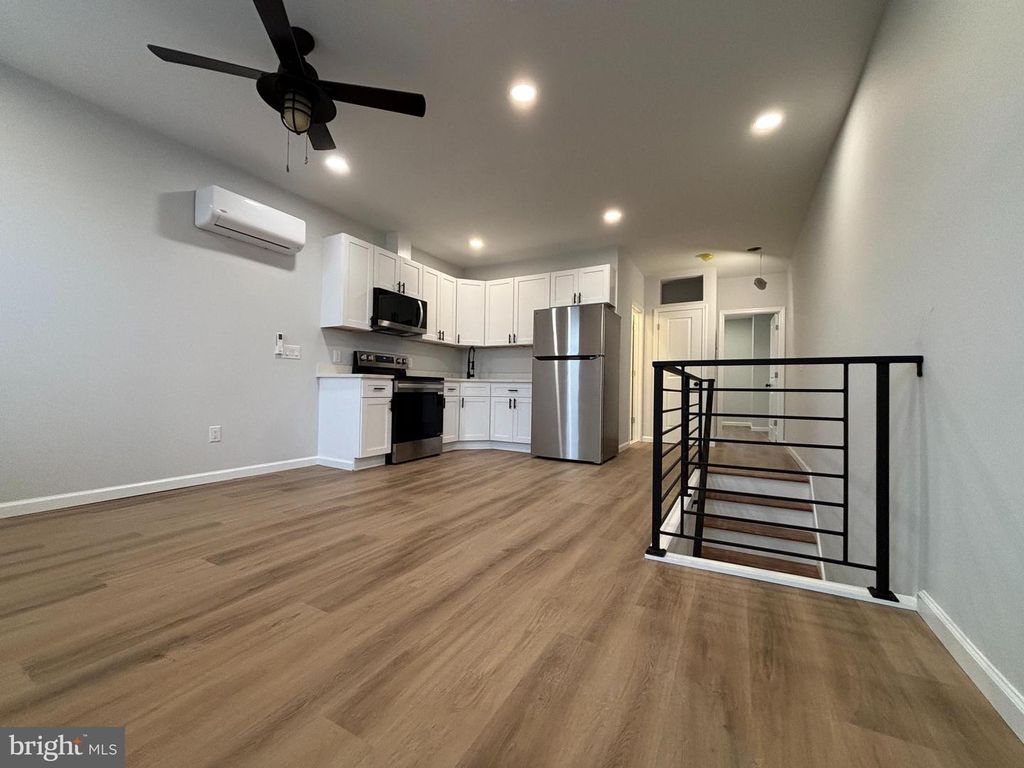 6160 WHEELER ST, Philadelphia, PA 19142