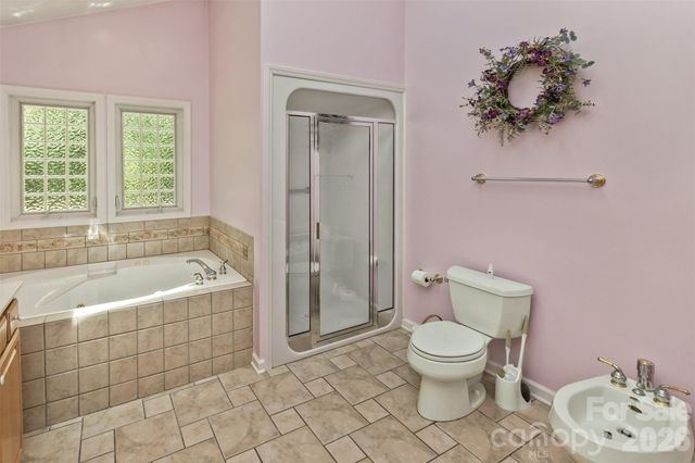 55 Stonebridge Drive, Asheville, NC 28805