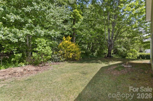 55 Stonebridge Drive, Asheville, NC 28805