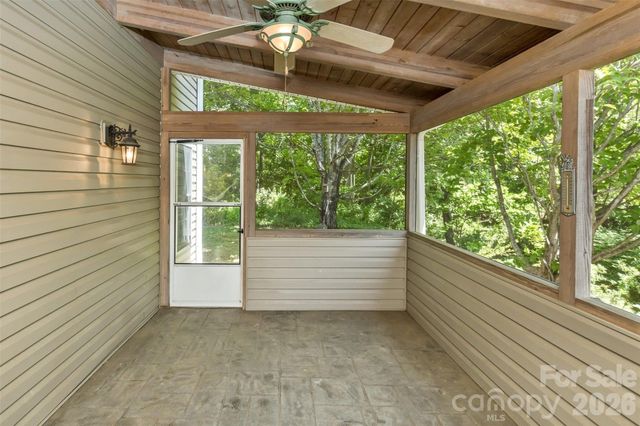 55 Stonebridge Drive, Asheville, NC 28805