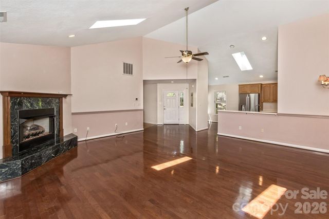 55 Stonebridge Drive, Asheville, NC 28805
