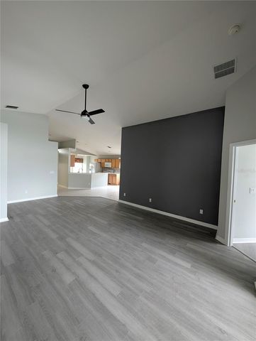 732 HENLEY CIRCLE, Davenport, FL 33896