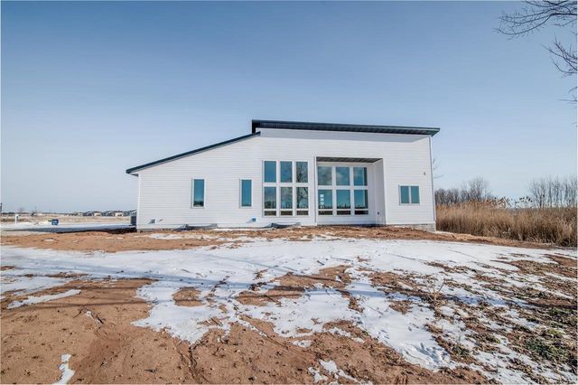 308 KERRIGAN DRIVE, Wrightstown, WI 54180