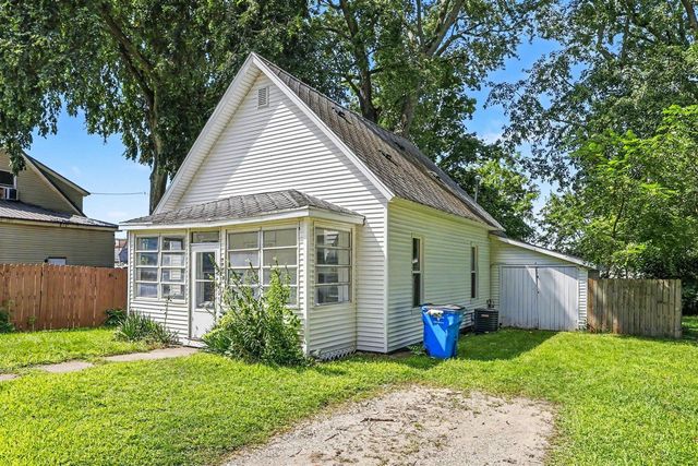 308 N 6th Street, Niles, MI 49120