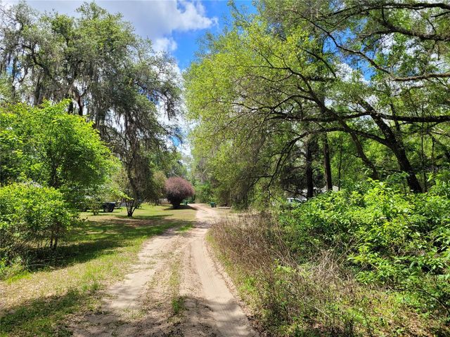 912 FERNCREEK AVENUE, Inverness, FL 34453