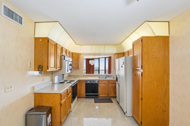 9960 S Ocean Drive 705, Jensen Beach, FL 34957