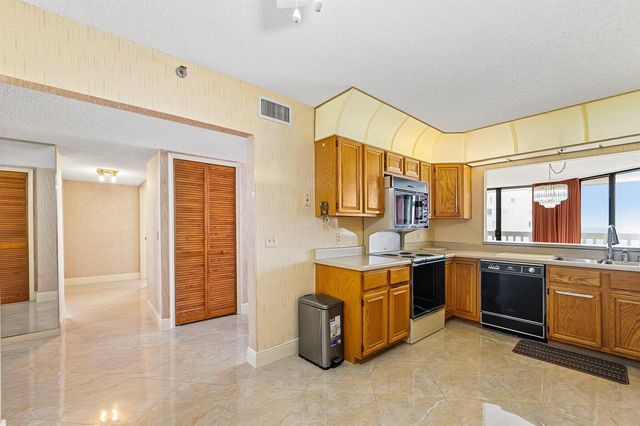 9960 S Ocean Drive 705, Jensen Beach, FL 34957