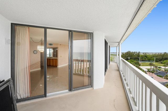 9960 S Ocean Drive 705, Jensen Beach, FL 34957