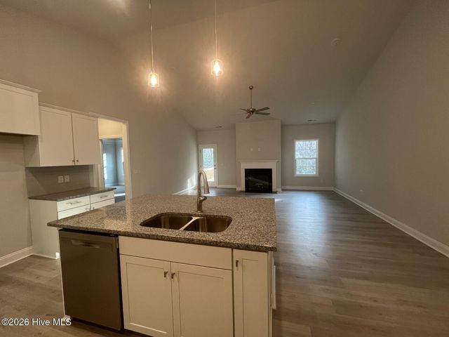 1201 St Simons Drive SE, Bolivia, NC 28422