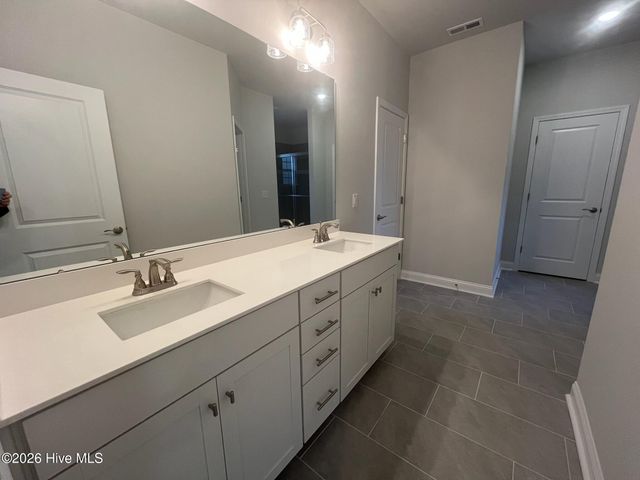 1201 St Simons Drive SE, Bolivia, NC 28422