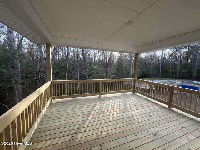 1201 St Simons Drive SE, Bolivia, NC 28422