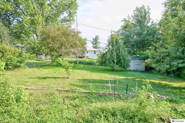 6759 Lafayette Avenue, Omaha, NE 68132