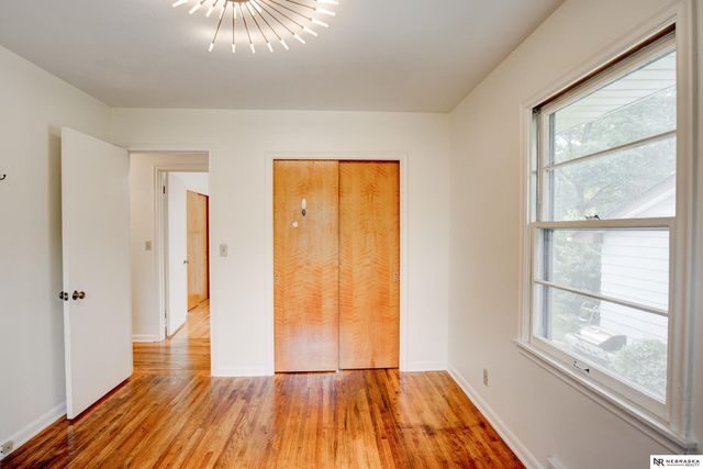 6759 Lafayette Avenue, Omaha, NE 68132