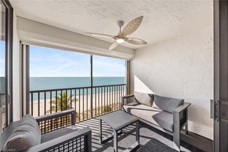 10475 Gulf Shore DR 162, Naples, FL 34108