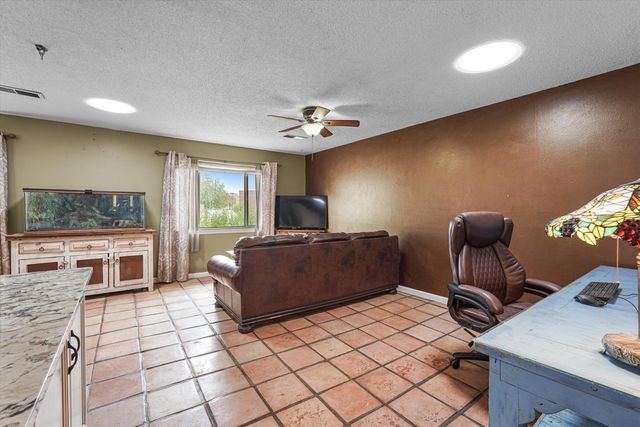 3720 Big Bend Road NE, Albuquerque, NM 87111