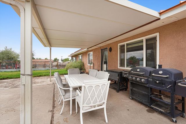 3720 Big Bend Road NE, Albuquerque, NM 87111
